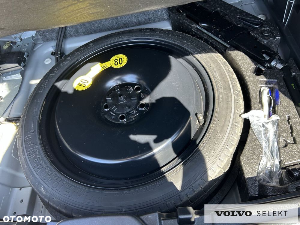 Volvo XC 40 - 28