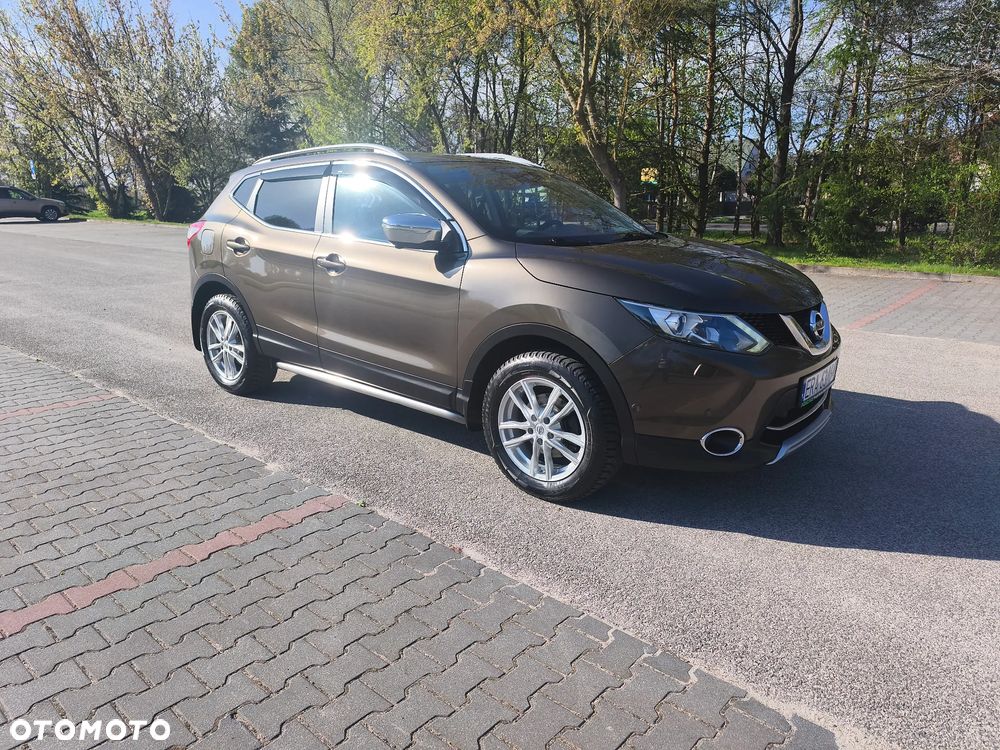 Nissan Qashqai 1.2 DIG-T 360 - 1