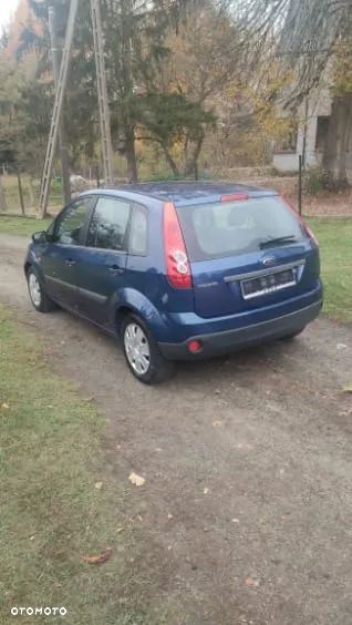 Ford Fiesta 1.3 - 7
