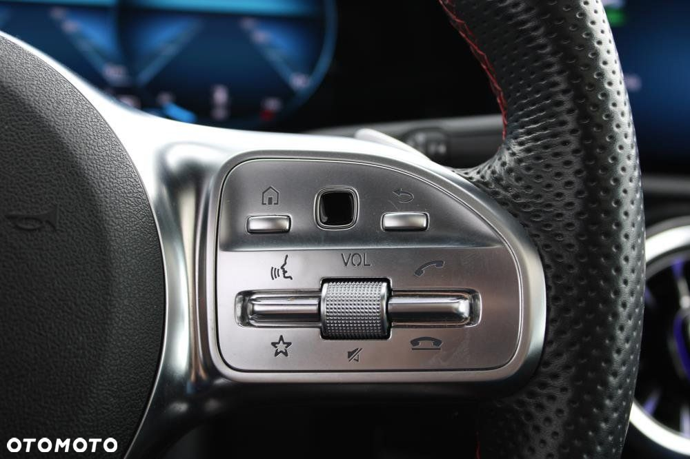 Mercedes-Benz CLA - 18