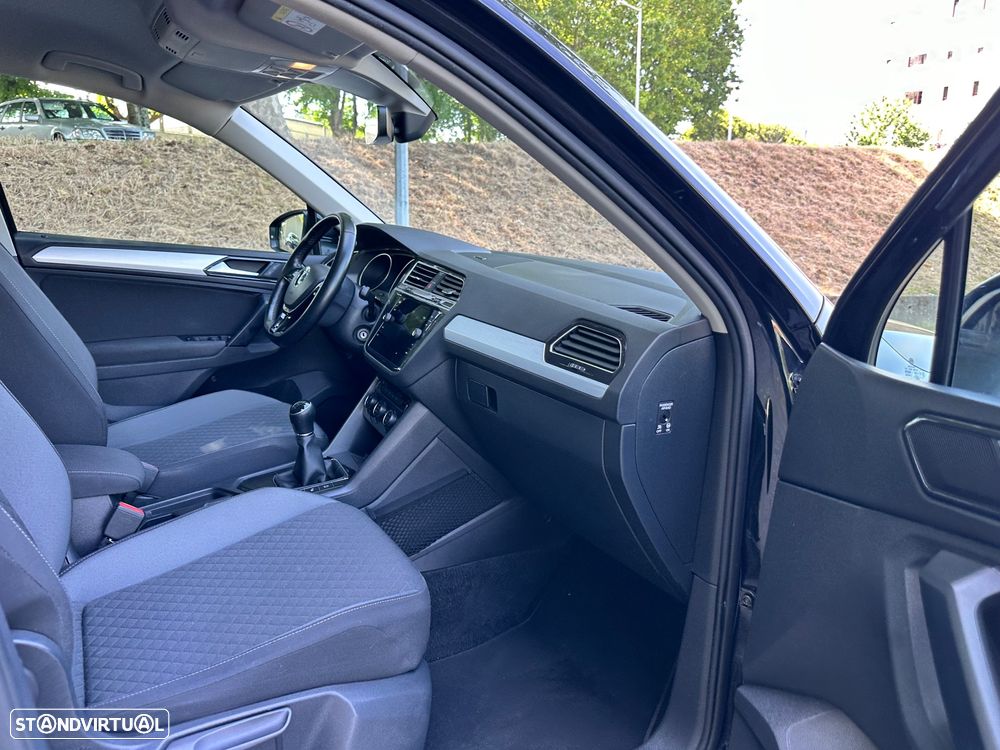 VW Tiguan 1.6 TDI Confortline - 35