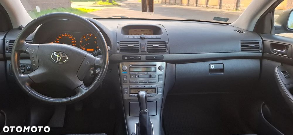 Toyota Avensis 2.0 D-4D Sol Plus - 7