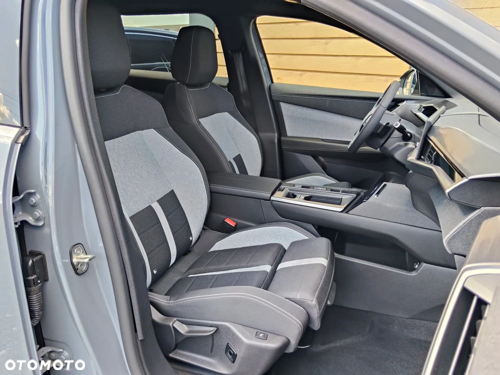 Opel Grandland 1.2 T mHEV GS Light S&S eDTC6 - 26
