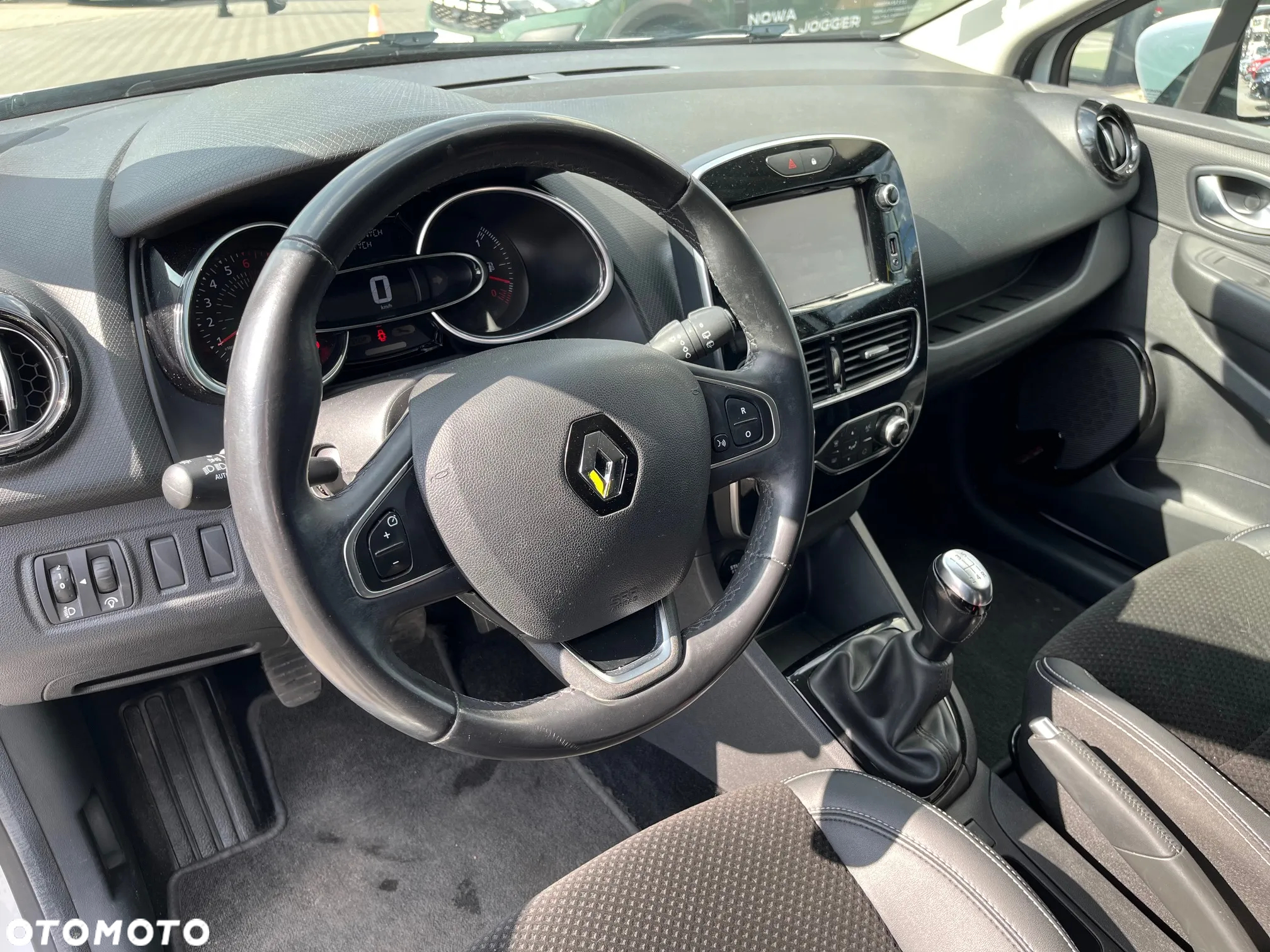 Renault Clio 0.9 Energy TCe Limited 2018 - 15