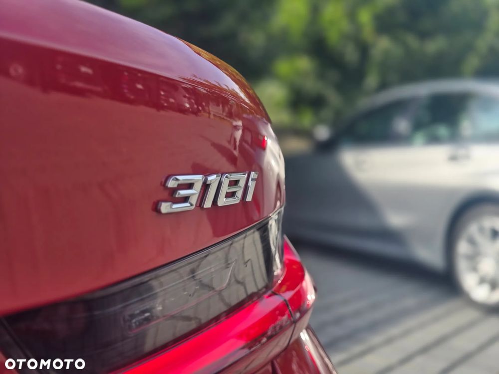 BMW Seria 3 318i - 28