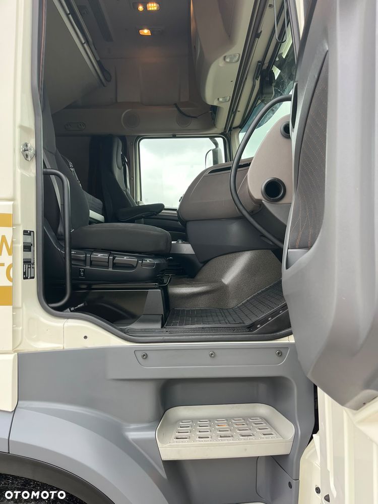 DAF - 24