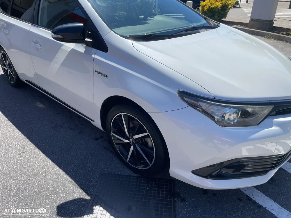 Toyota Auris Touring Sports 1.8 HSD Comfort +P.Techno+P.Sport - 7