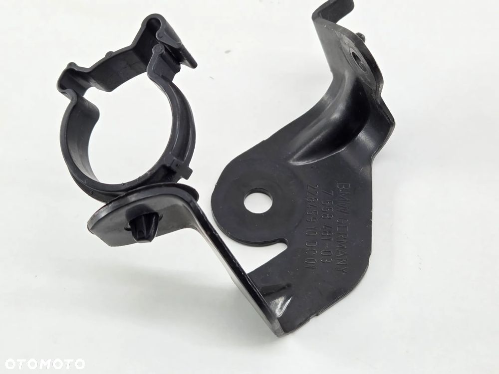 BMW E81 E87 LCI E90 E91 Wspornik przewodu płynu chłodzącego 7558481 - 1