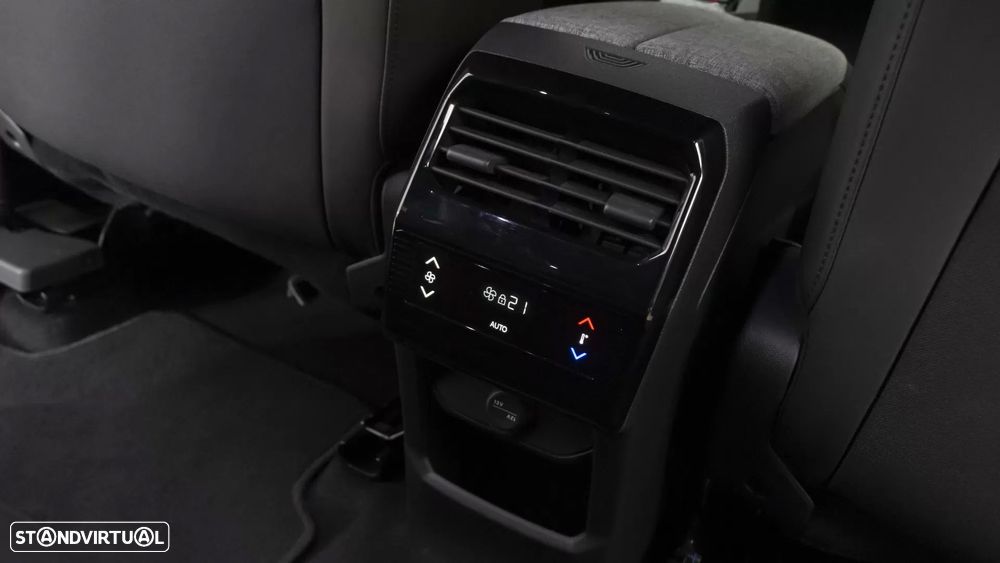 Peugeot 5008 1.2 Hybrid Allure e-DCS6 - 13