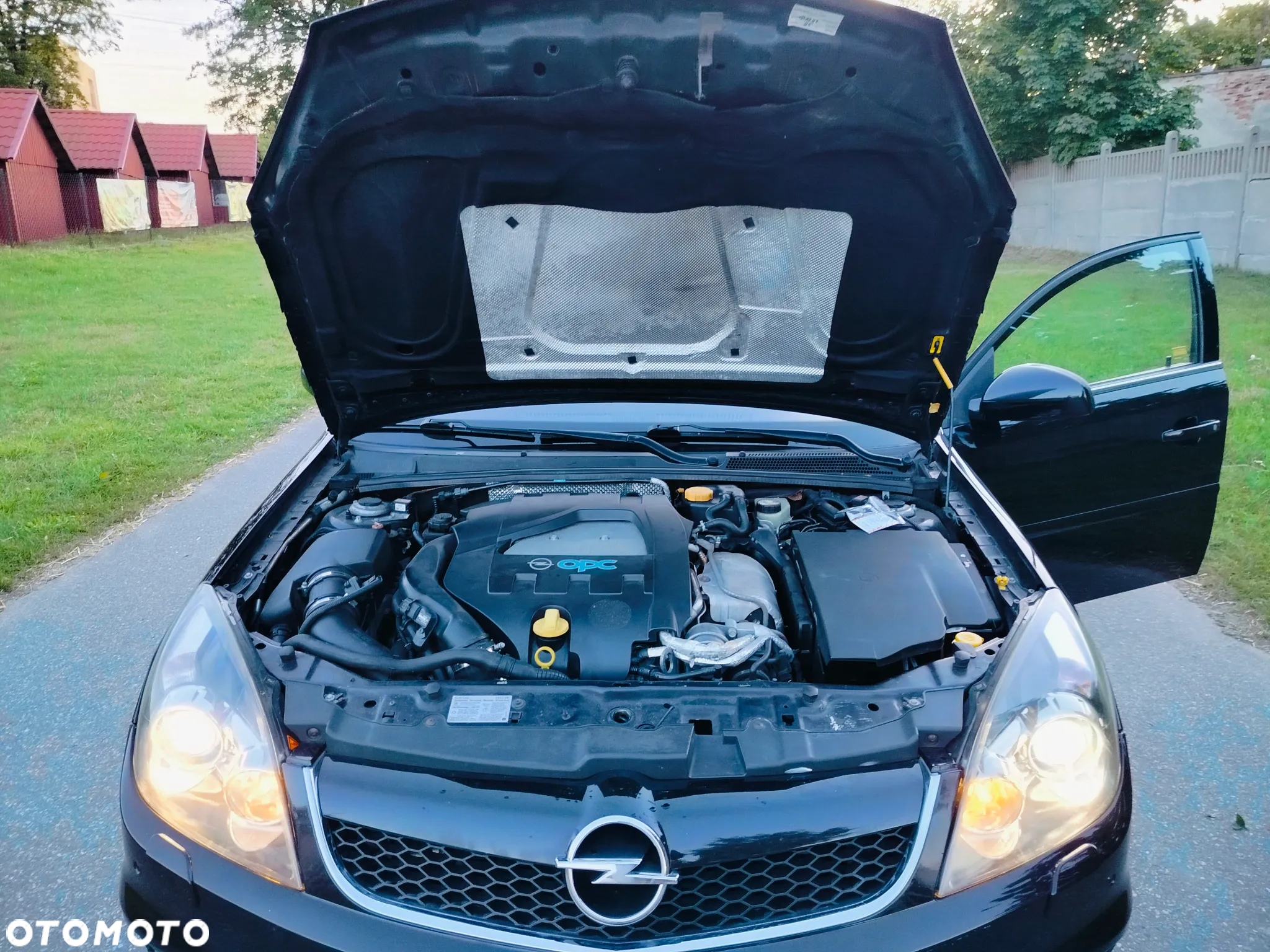 Opel Vectra Caravan OPC - 30
