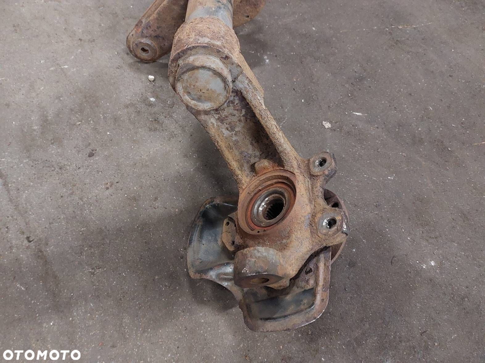 AMORTYZATOR SPRĘŻYNA ZWROTNICA LEWY PRZÓD OPEL ASTRA F 1.4 8V - 6