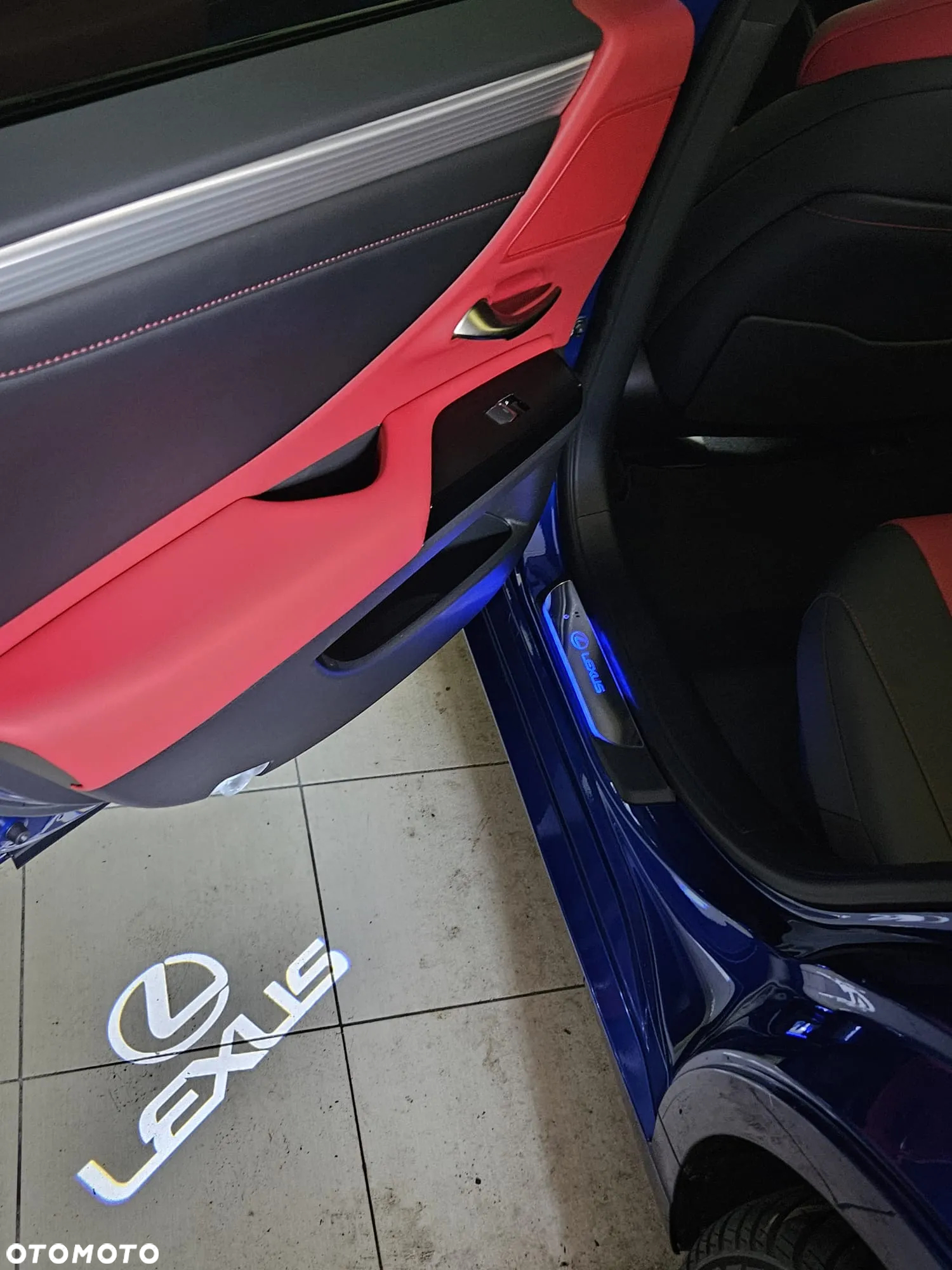 Lexus ES 300h F Sport Edition - 4