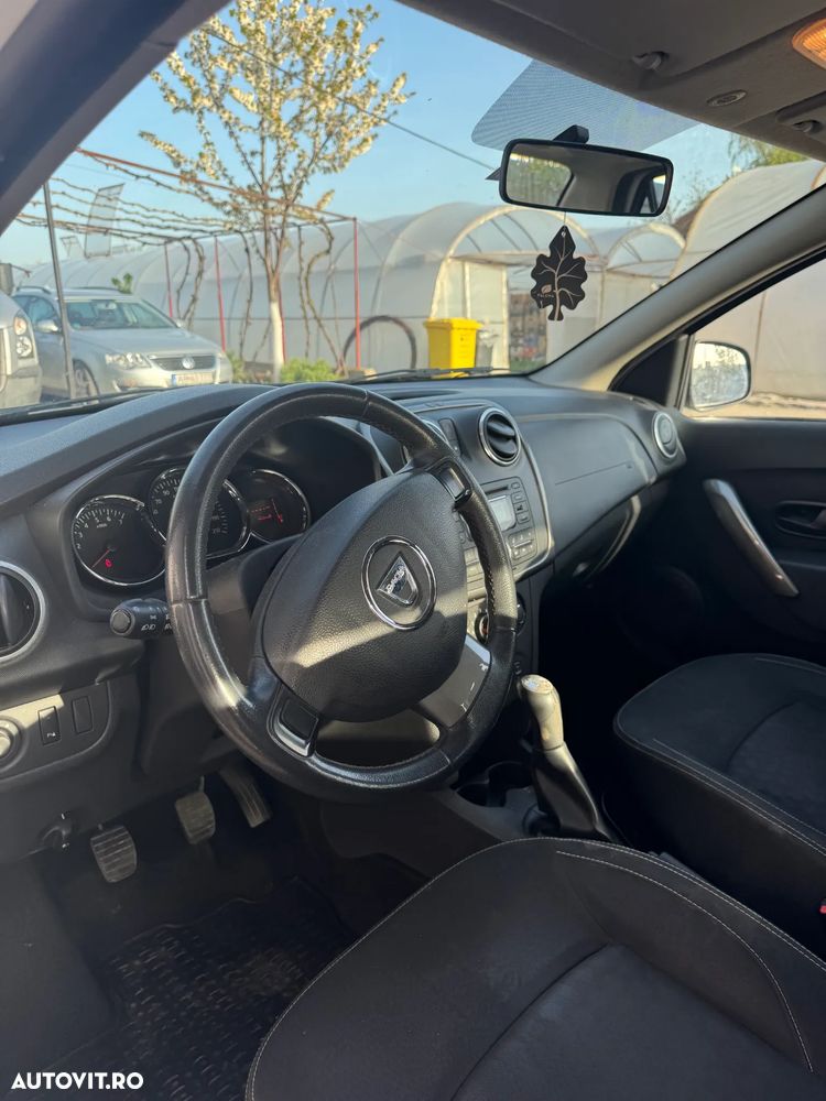 Dacia Logan 1.2 - 9