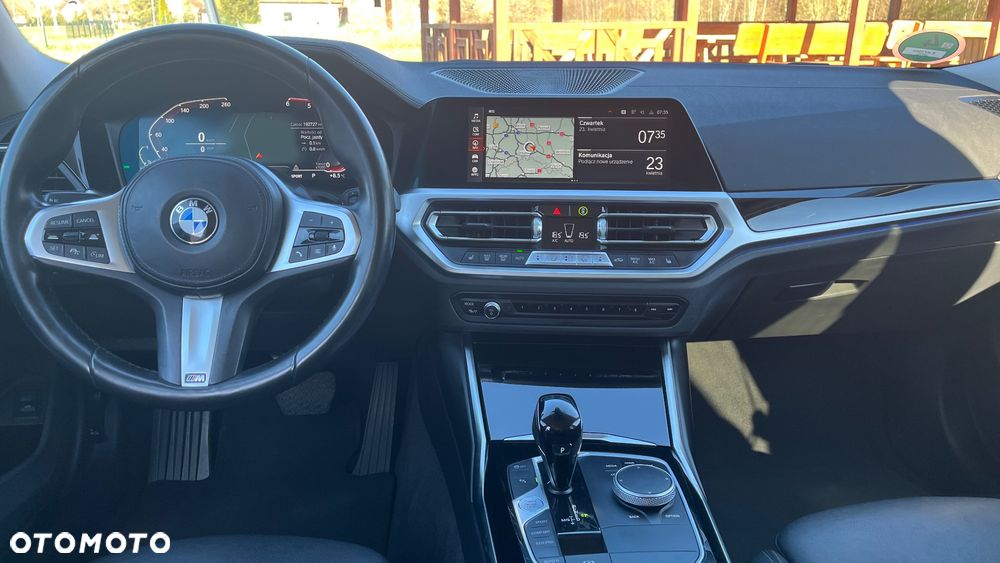 BMW Seria 3 320d Luxury Line Purity sport - 17