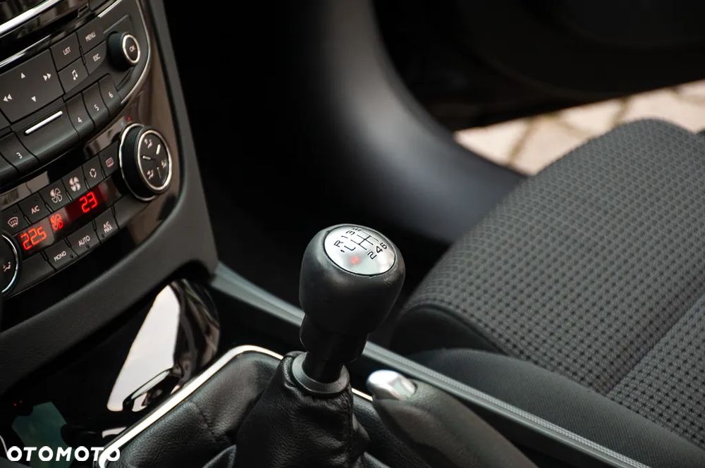 Peugeot 508 SW HDi FAP 140 Family - 40