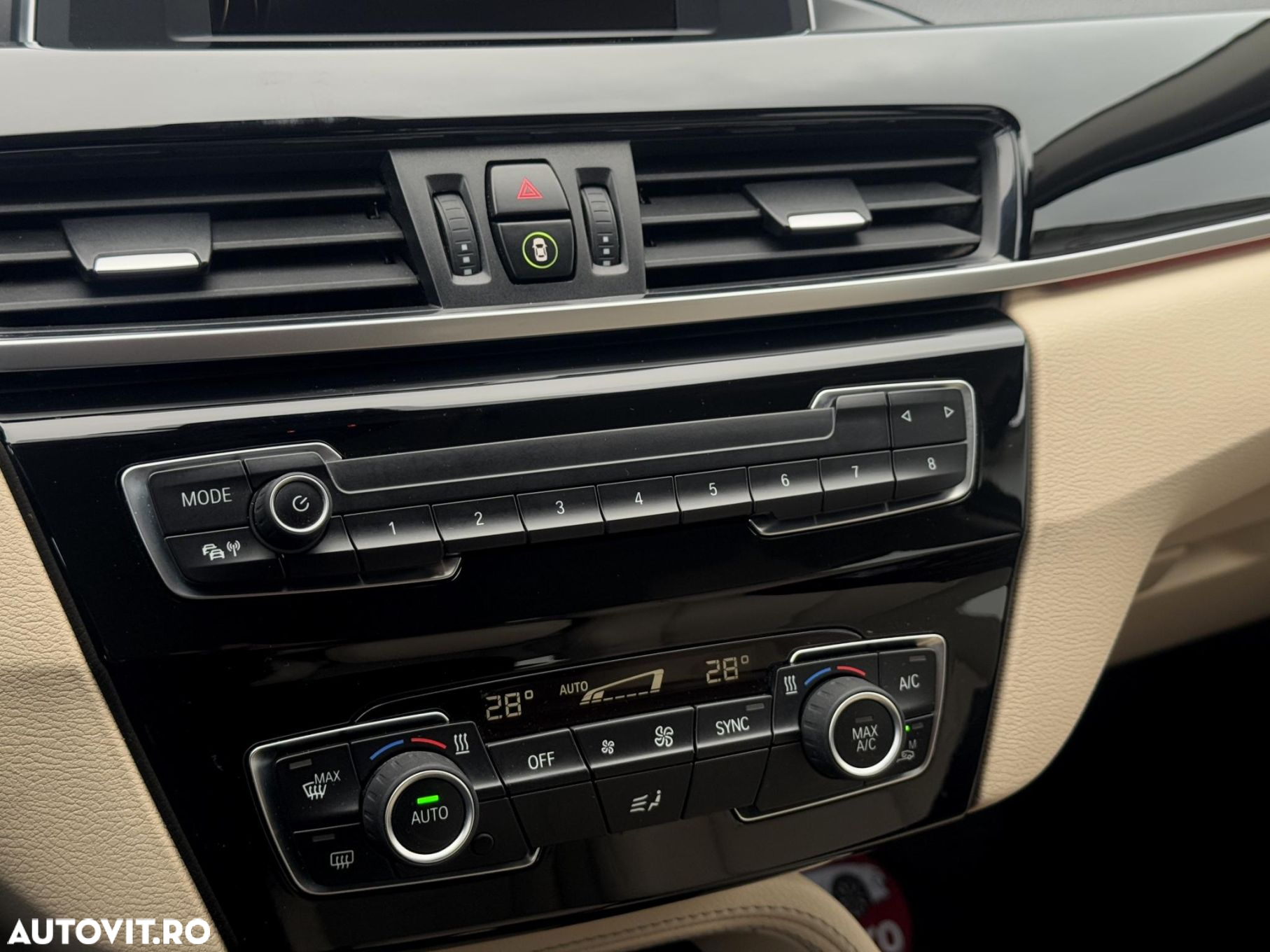 BMW X1 xDrive20d xLine - 11