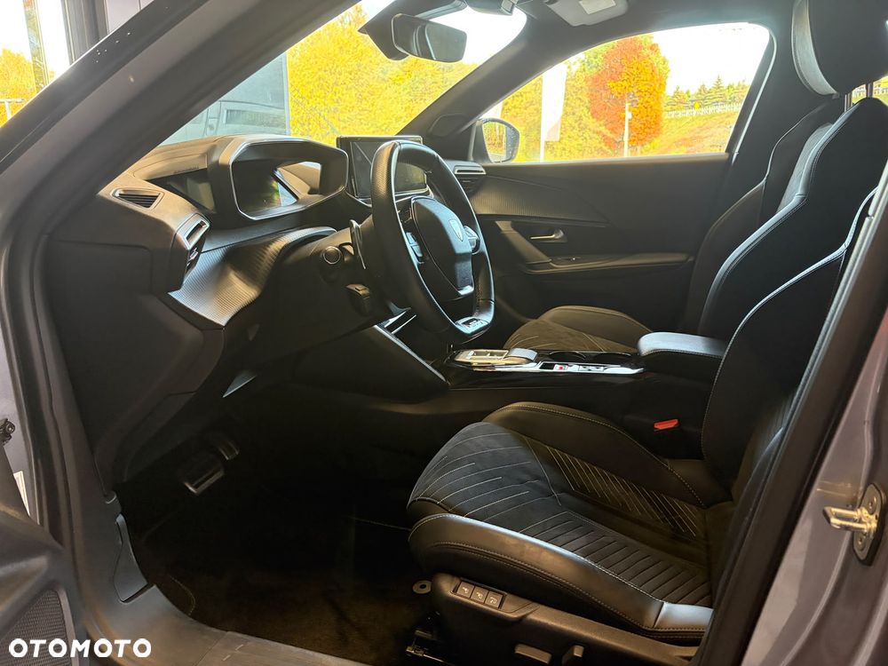 Peugeot 2008 1.2 PureTech GT S&S EAT8 - 9