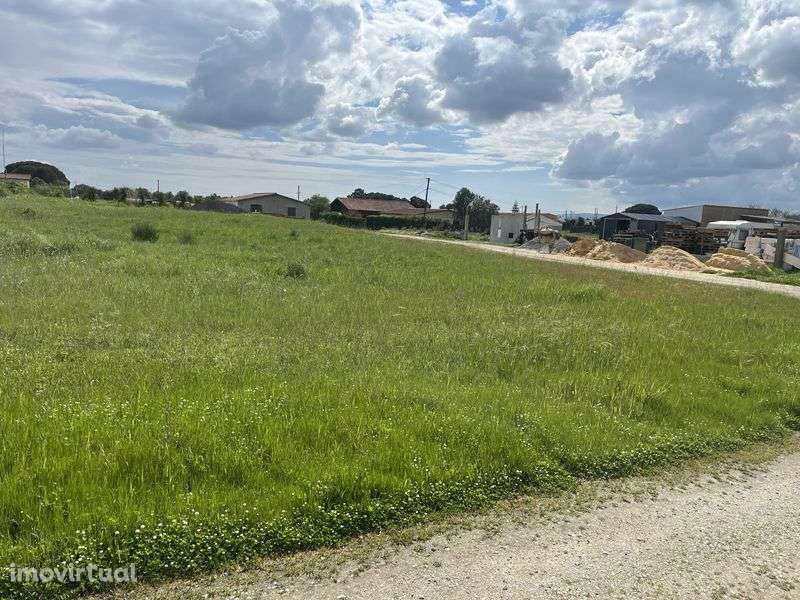 Oportunidade Terreno - Grande imagem: 2/3