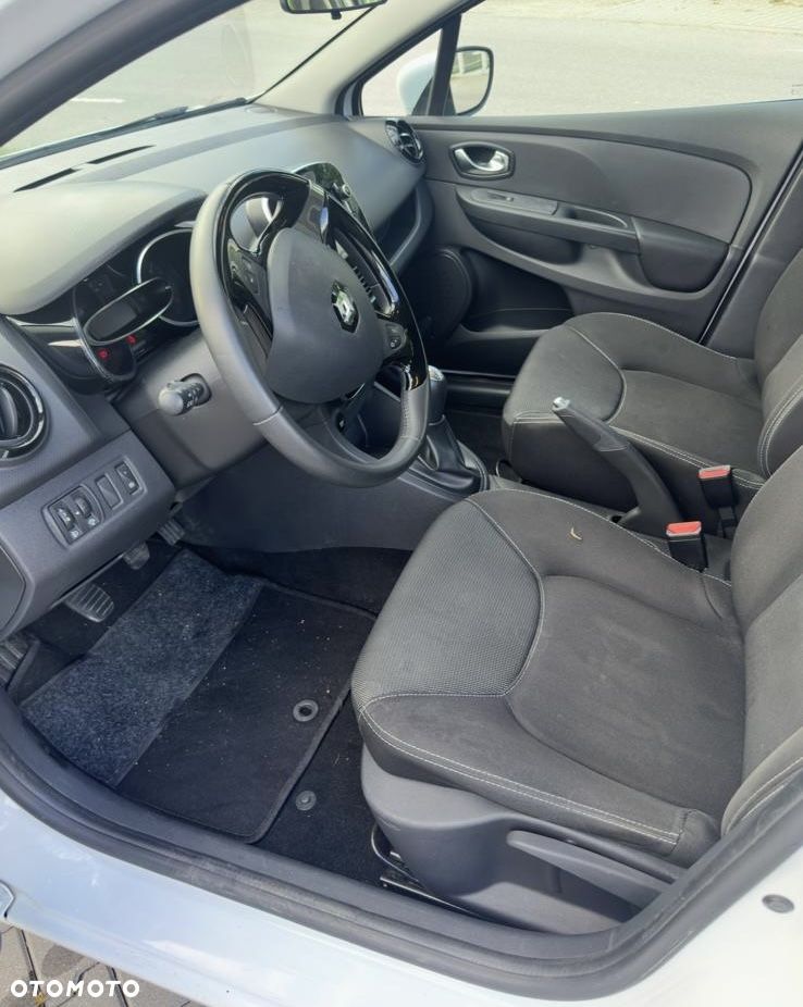 Renault Clio Energy dCi 90 Start & Stop LIMITED - 11