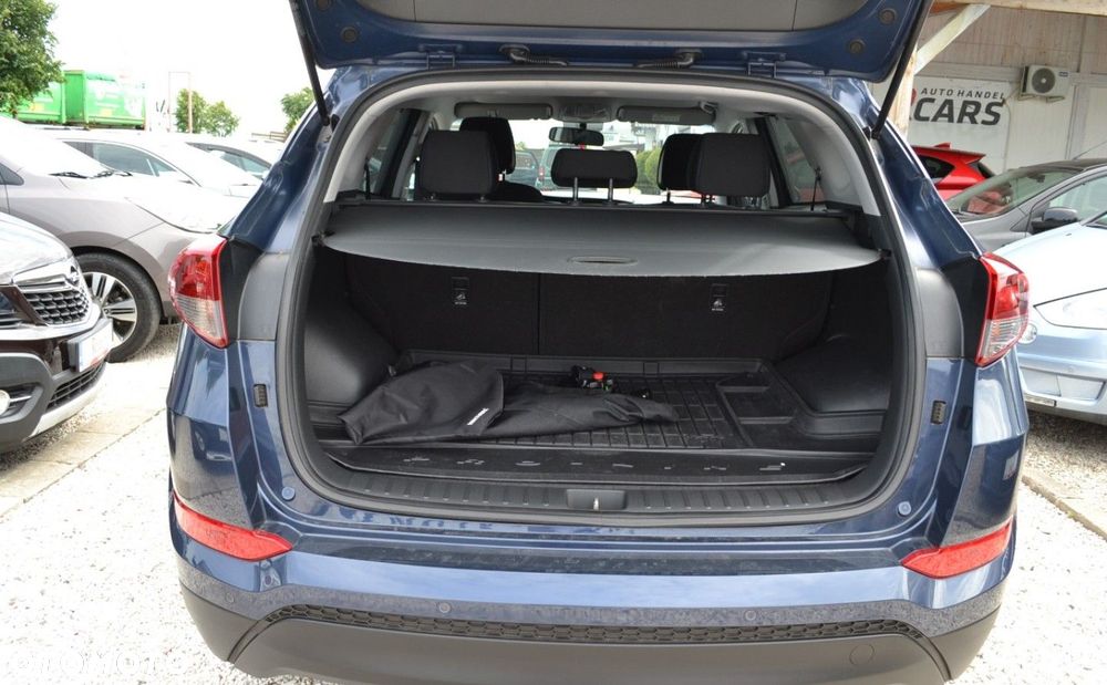 Hyundai Tucson blue 1.6 GDi 2WD Navi - 31