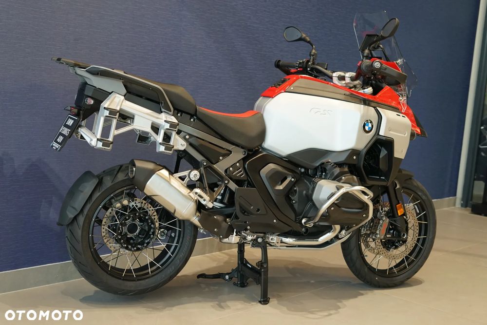 BMW R - 8