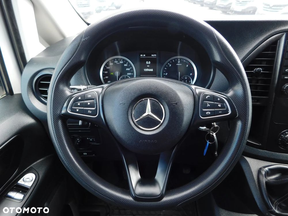 Mercedes-Benz VITO - 9