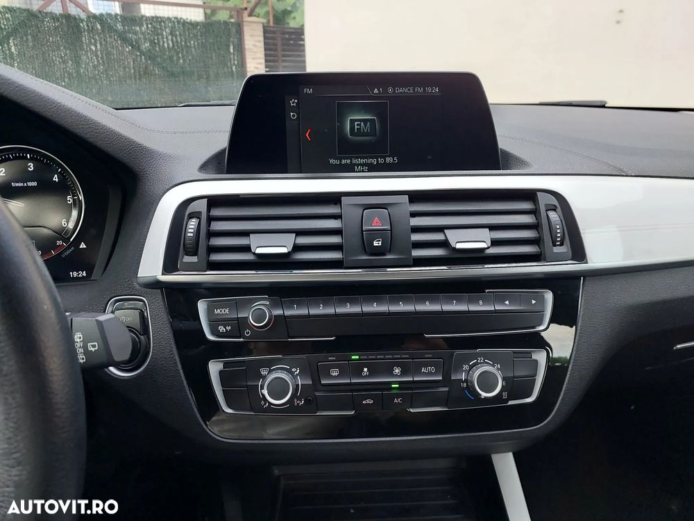 BMW Seria 1 118d Aut. - 18