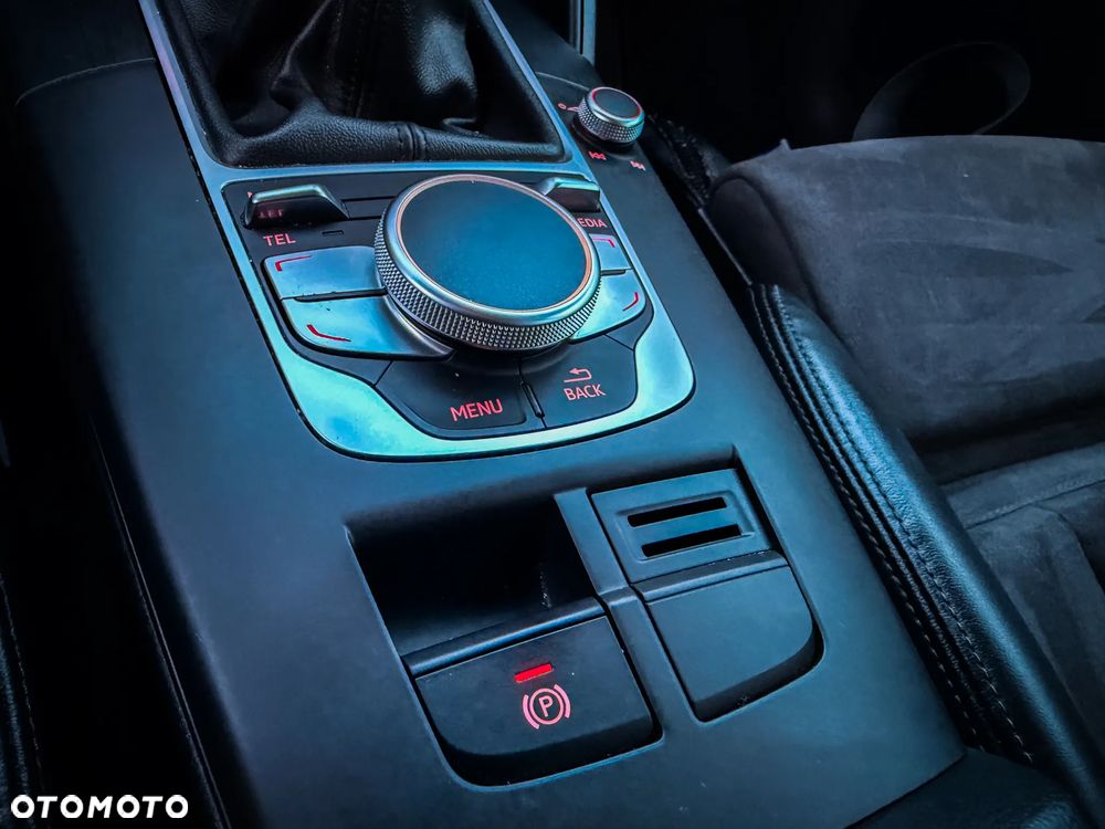 Audi A3 Sportback - 21