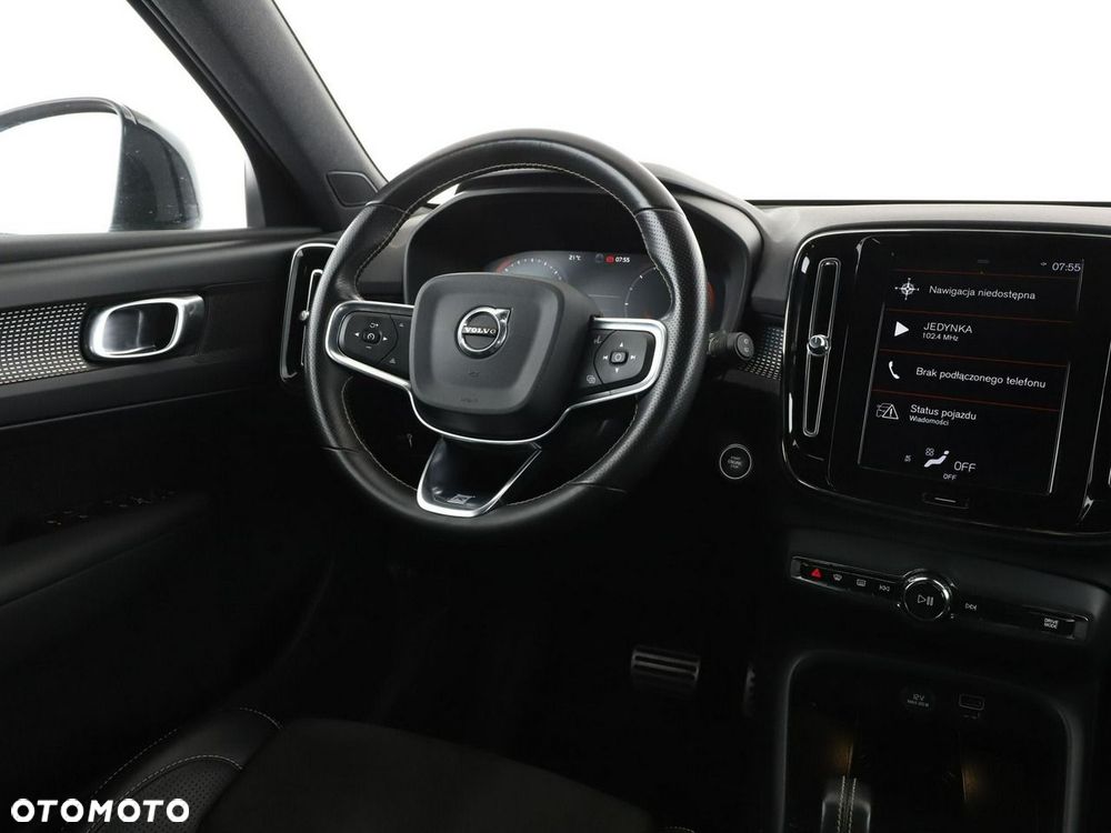 Volvo XC 40 D4 SCR AWD R-Design - 17
