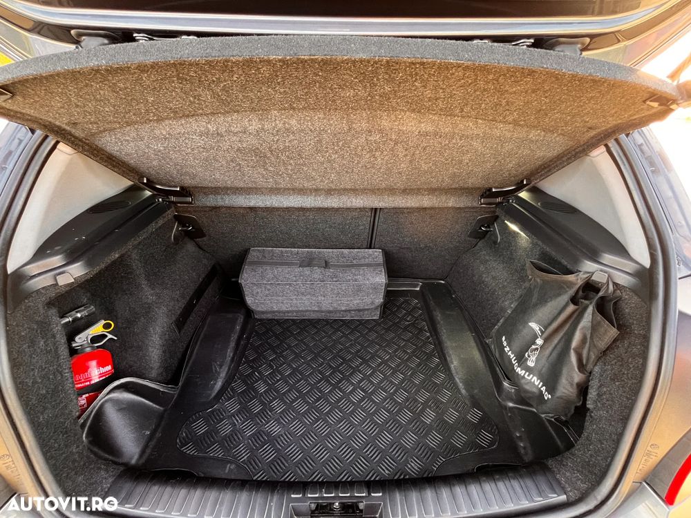 BMW Seria 1 - 15