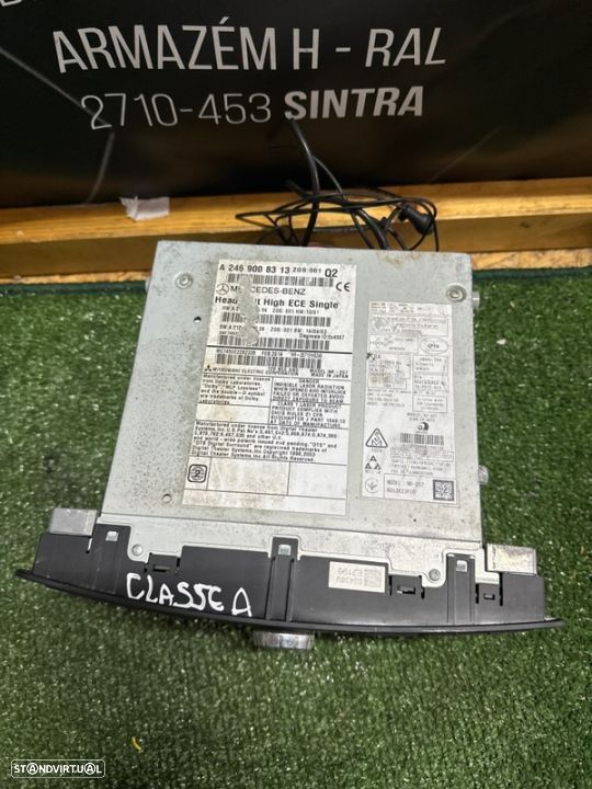 Radio Mercedes Class A 2015 - 2