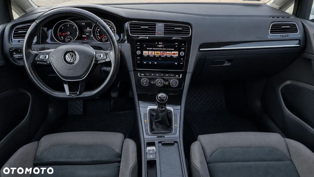Volkswagen Golf 2.0 TDI BMT Highline - 8