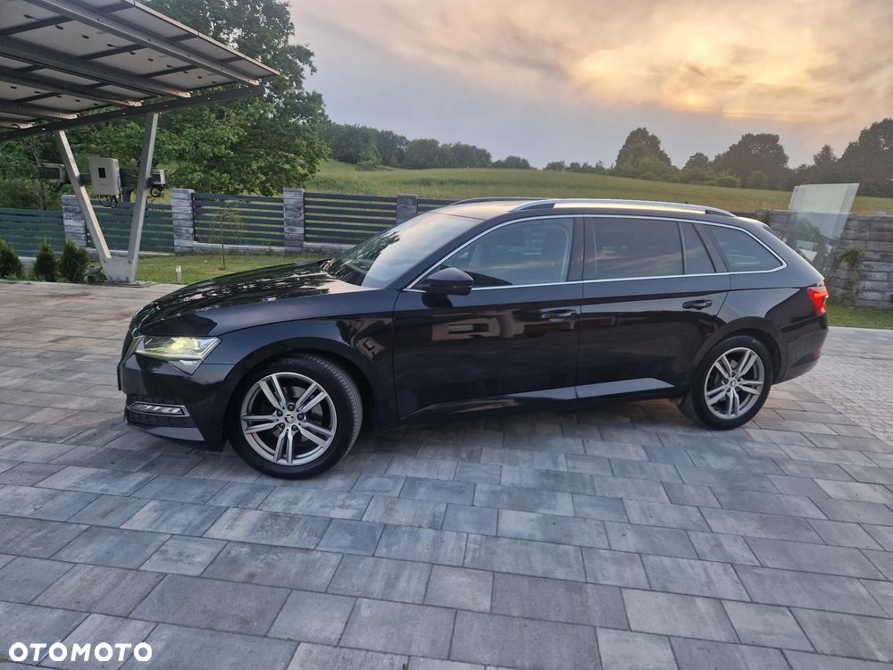 Skoda Superb 2.0 TDI SCR Style DSG - 2