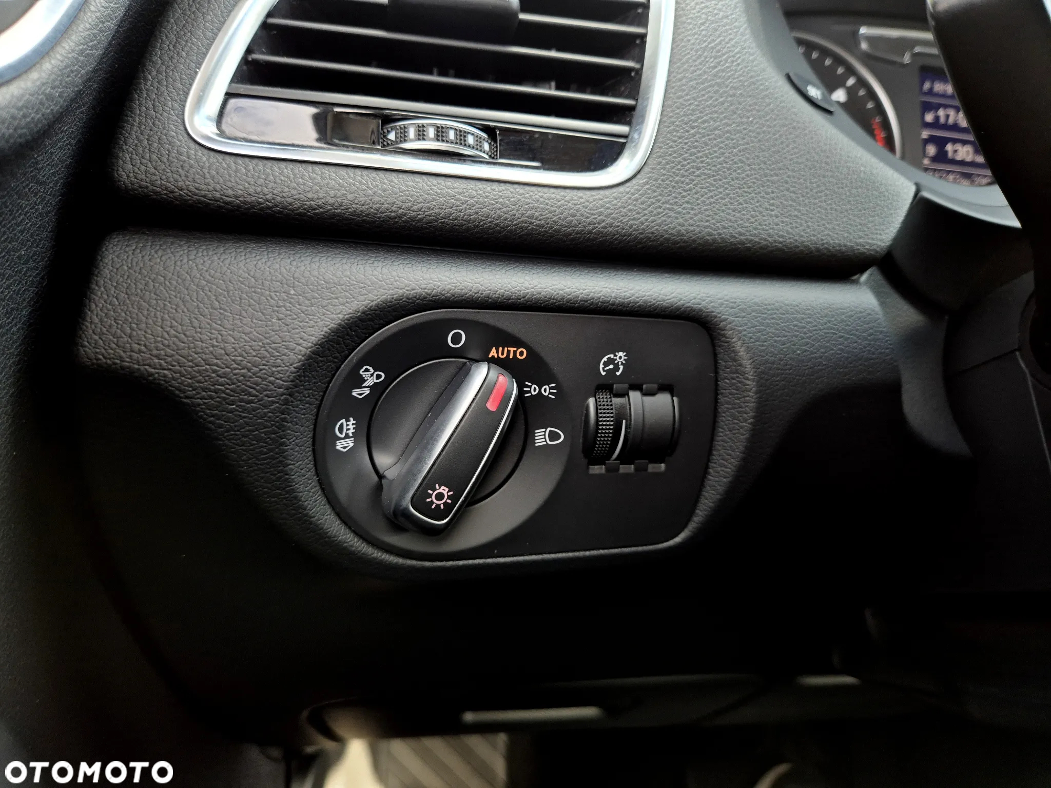 Audi Q3 2.0 TDI Quattro Sport S tronic - 22