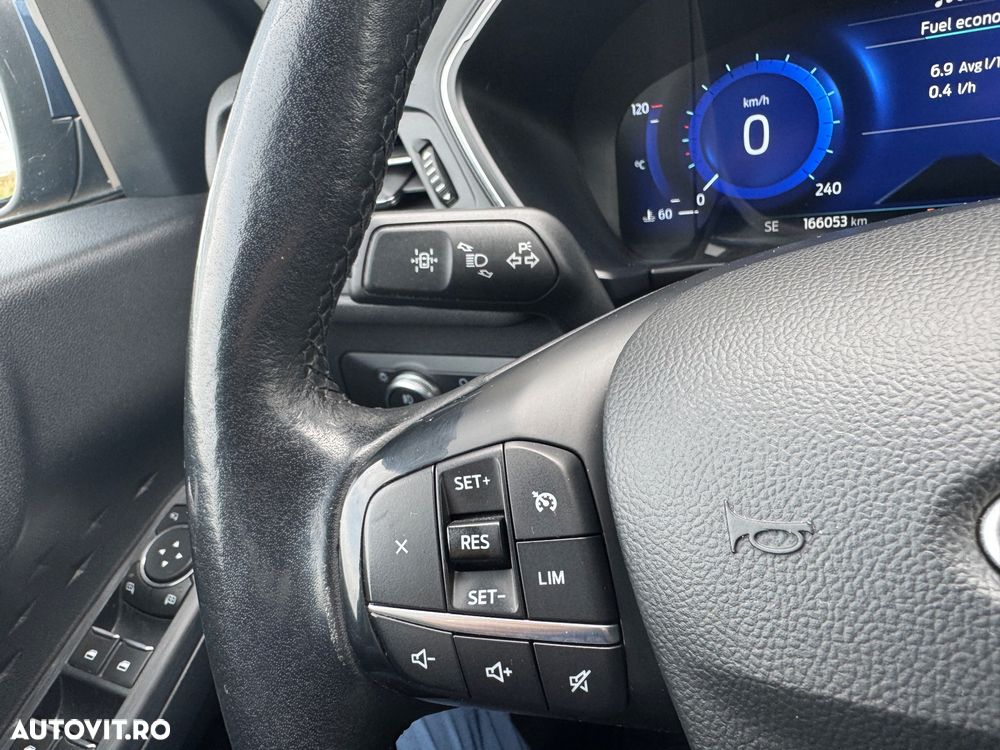 Ford Kuga 2.0 EcoBlue A8 AWD Titanium - 23