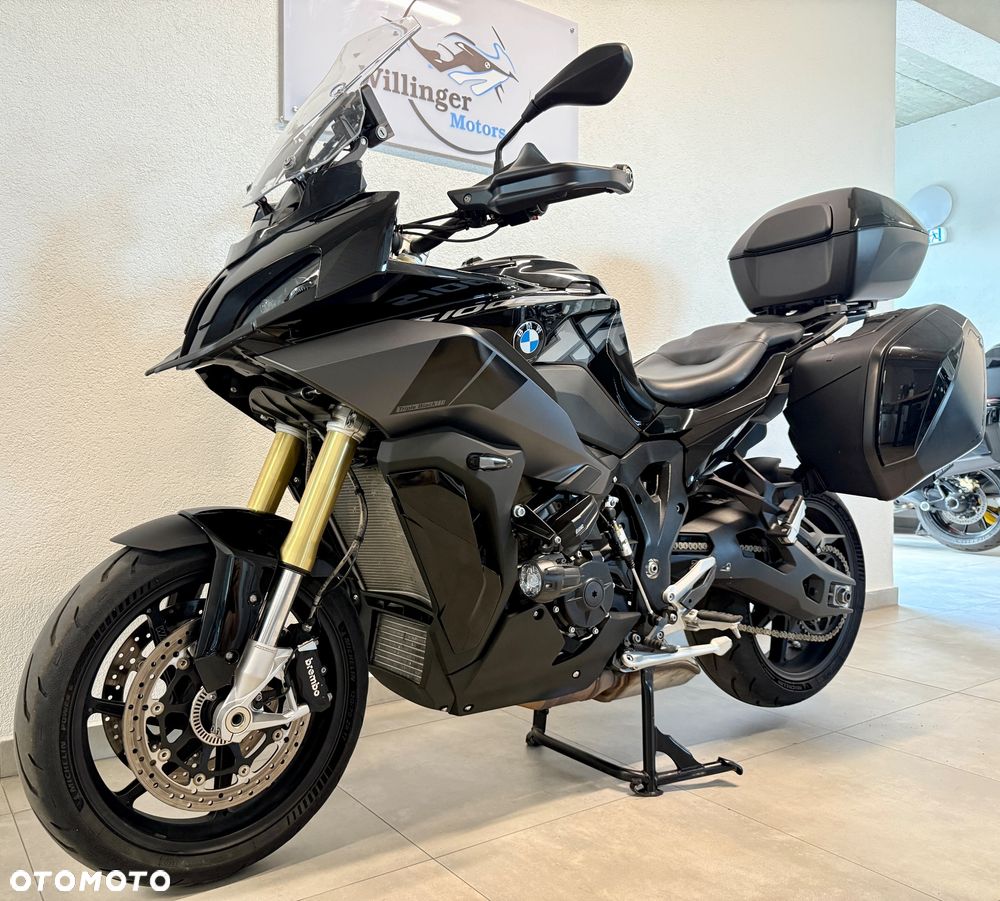 BMW XR - 2