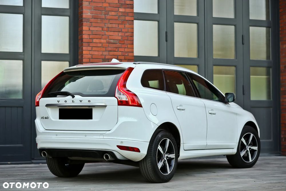 Volvo XC 60 D4 Geartronic RDesign - 15