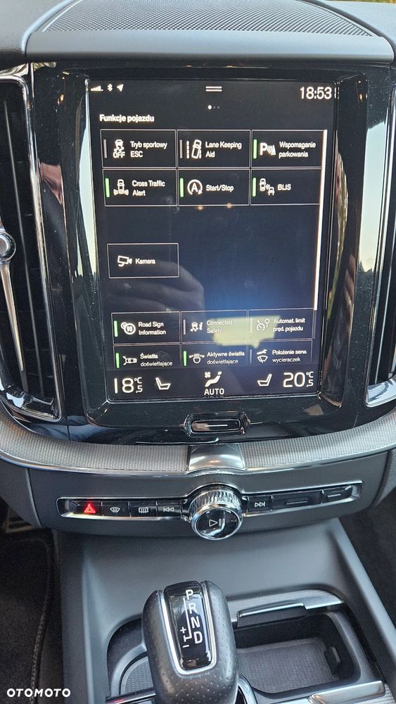 Volvo XC 60 D5 AWD Geartronic RDesign - 15