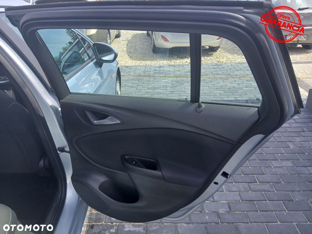Opel Astra - 38