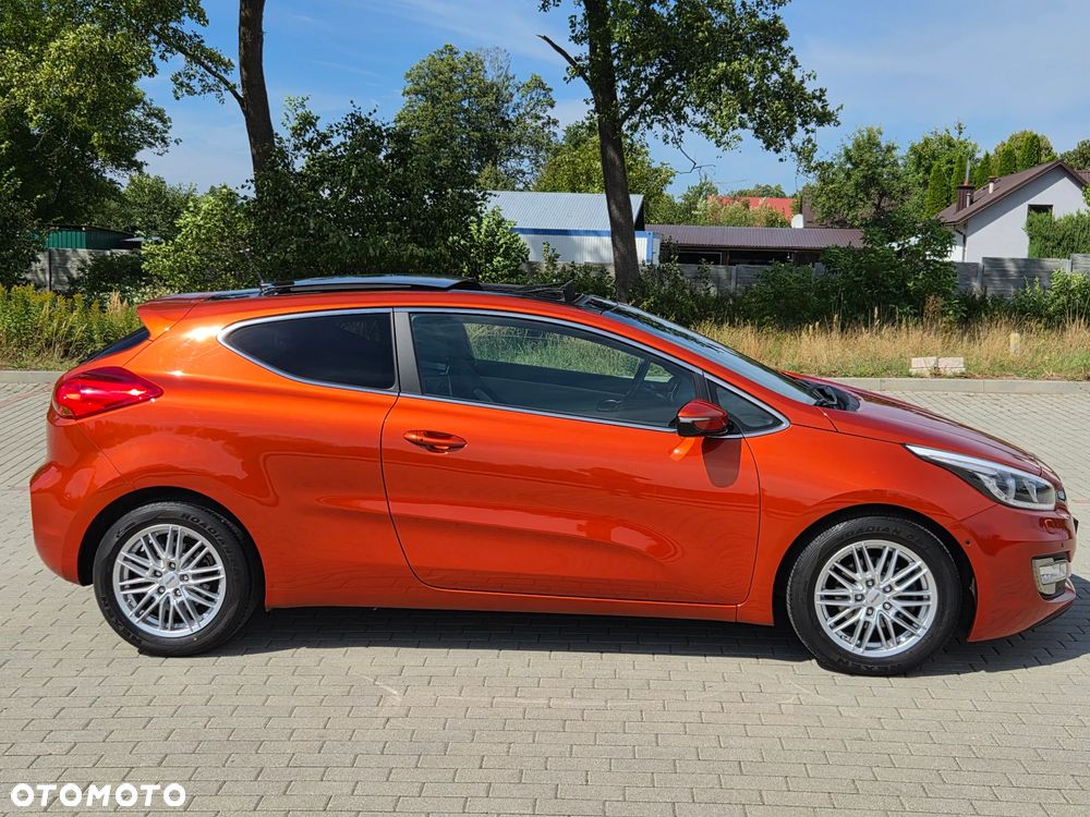 Kia ProCeed - 7