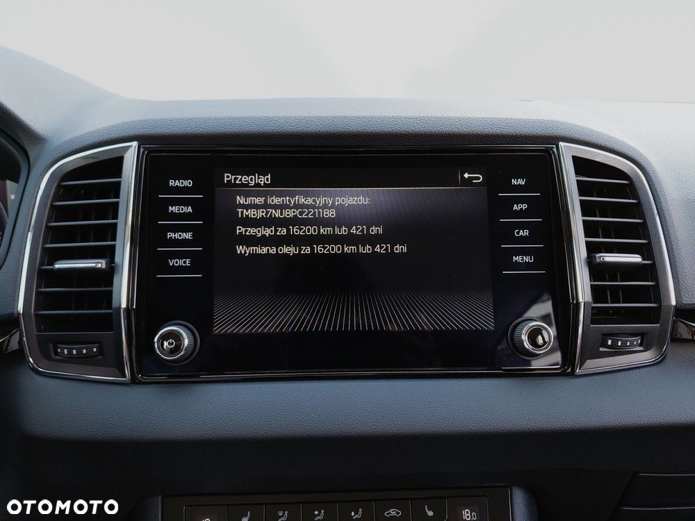 Skoda Karoq 1.5 TSI ACT Style DSG - 33