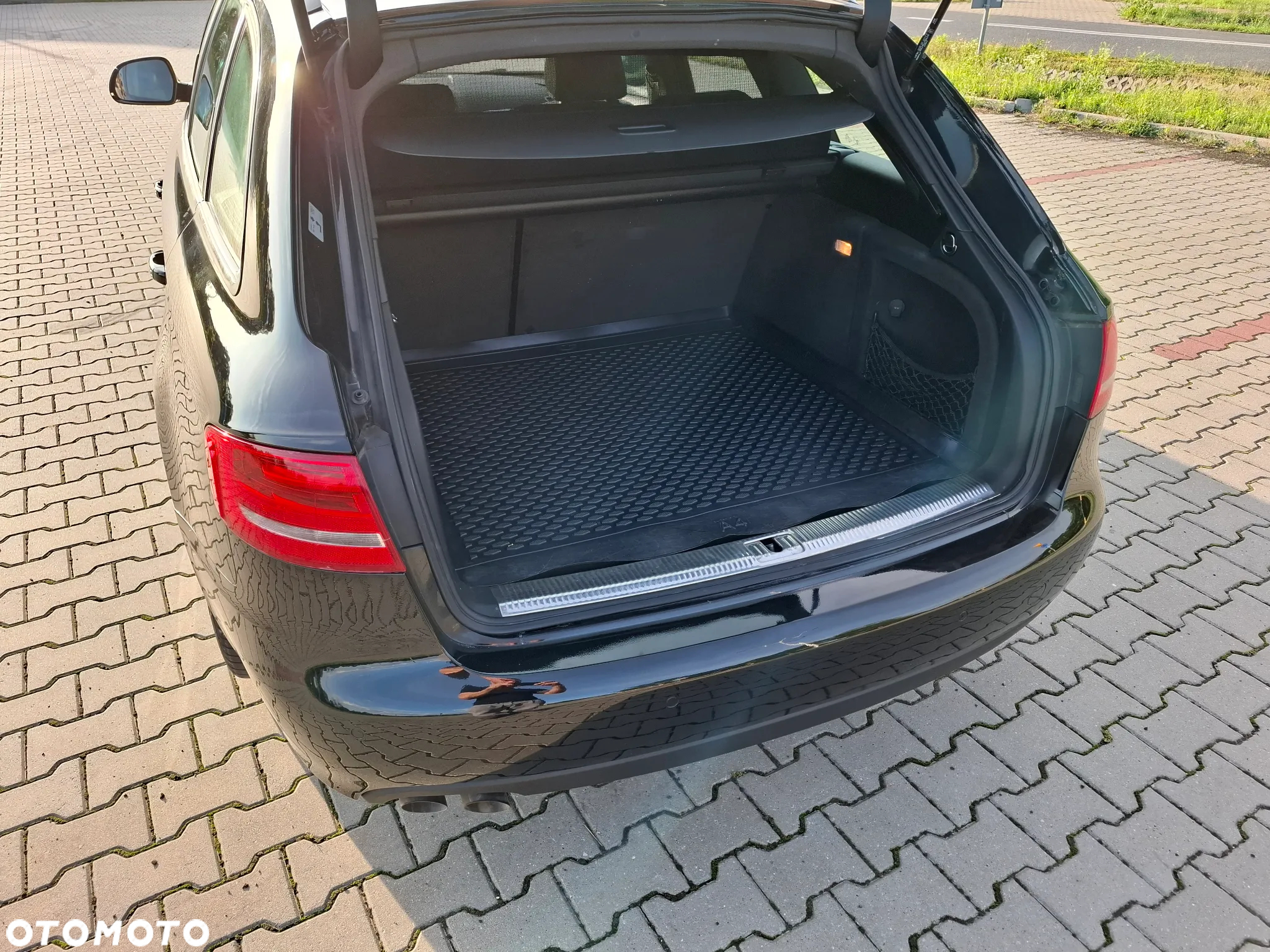 Audi A4 Avant 2.0 TDI DPF S line Sportpaket - 14