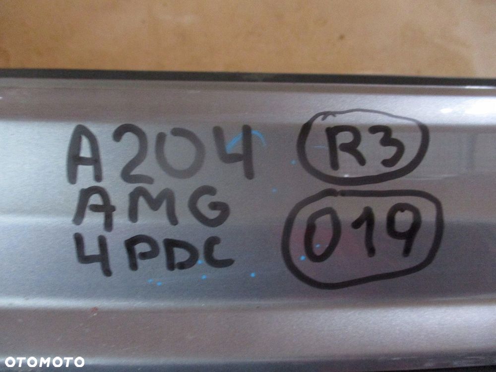 Zderzak tylny Mercedes 204 LIFT 13r AMG 4XPDC - 9