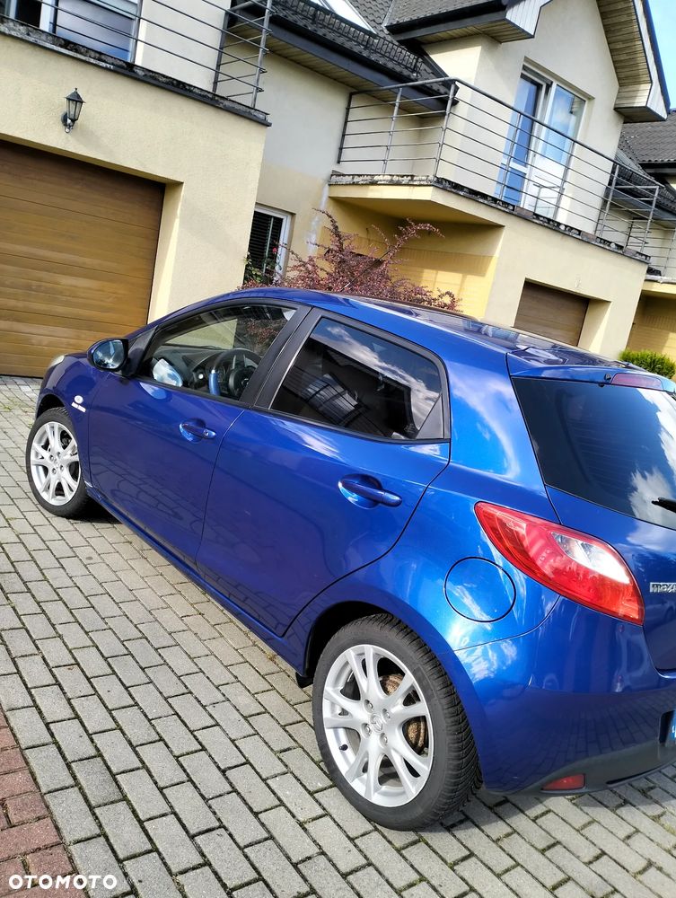 Mazda 2 - 7