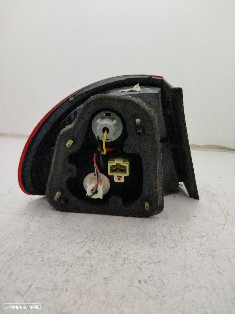 Farolim Stop Dto Daewoo Lanos (Klat) - 2