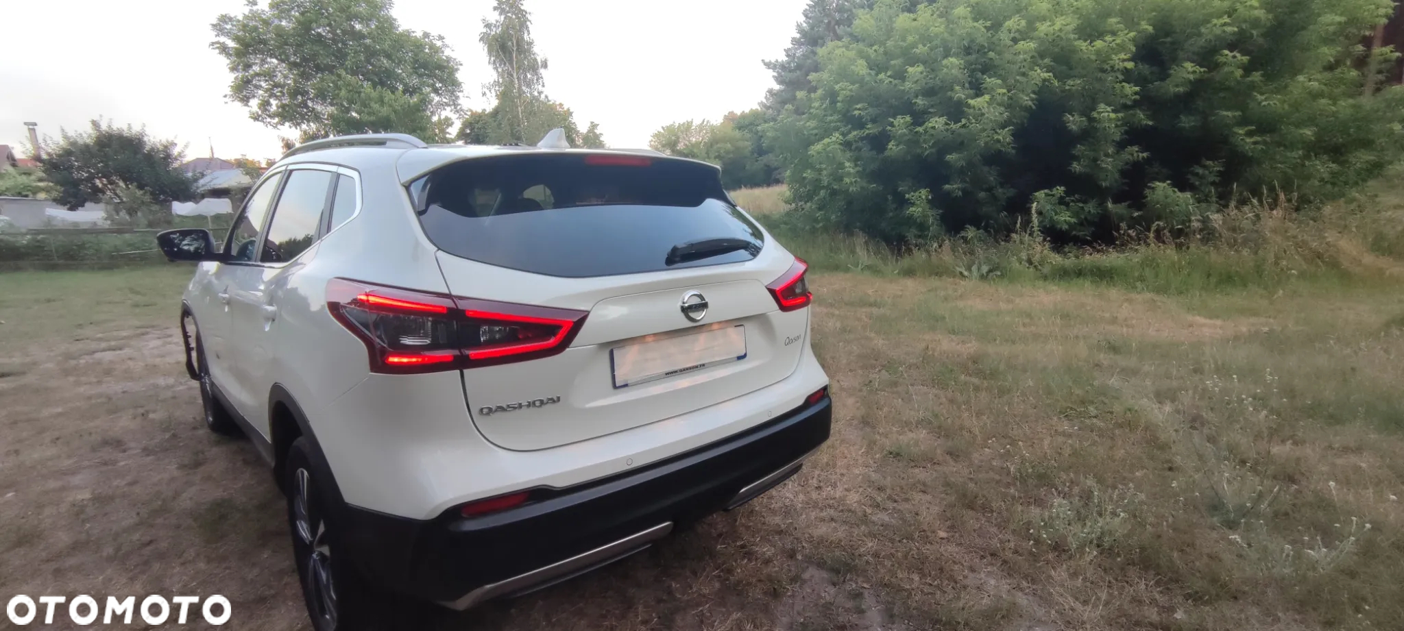 Nissan Qashqai 1.3 DIG-T MHEV Premiere Edition - 30