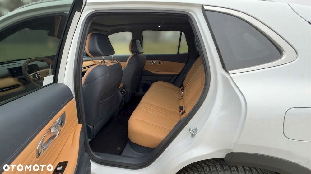 Geely Starray EM-i 1.5 PHEV Max DHT - 9