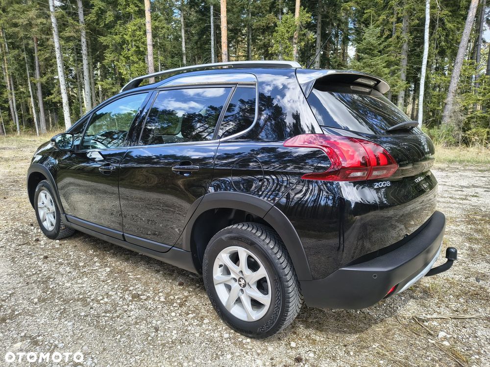 Peugeot 2008 BlueHDi 100 STOP & START Allure - 8