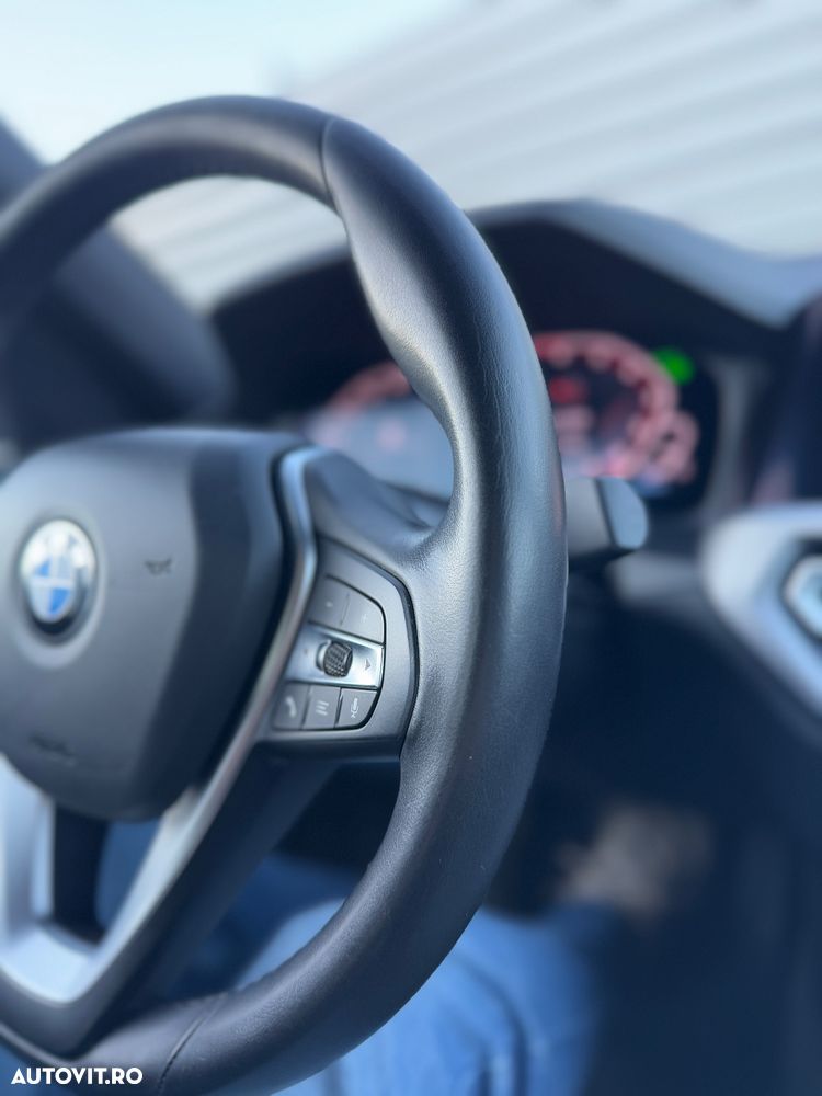 BMW Seria 3 330e AT PHEV - 19