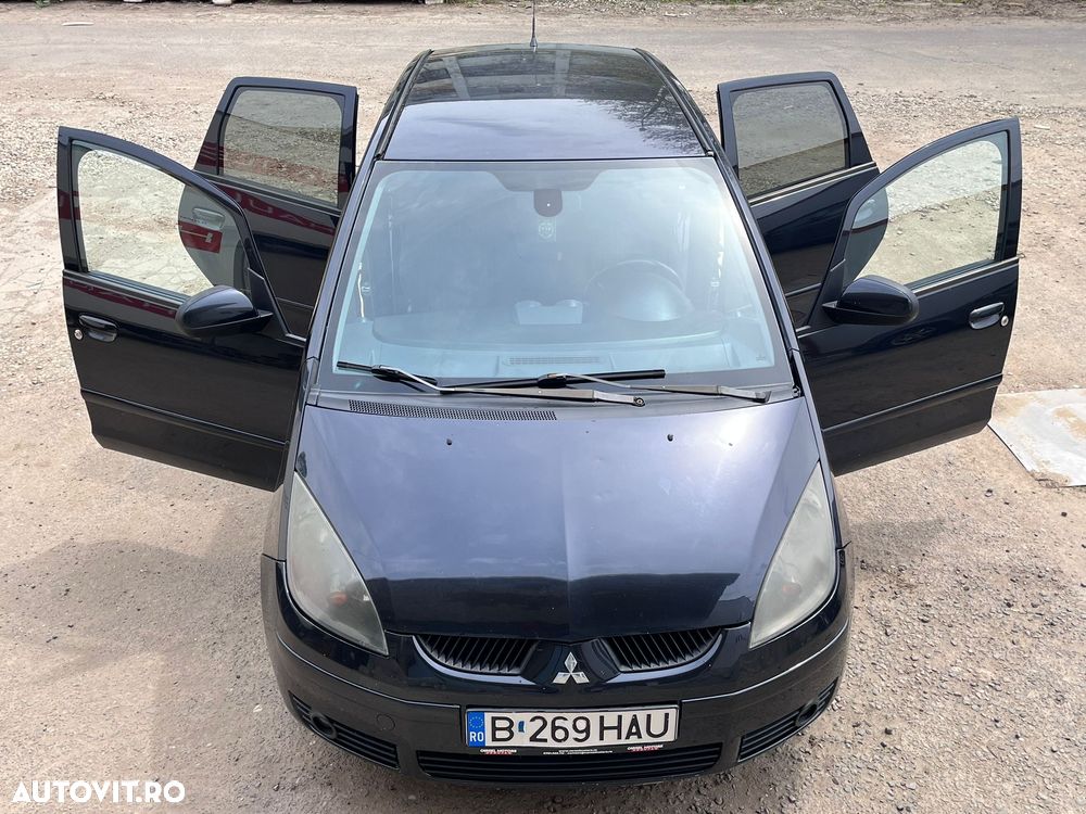 Mitsubishi Colt 1.3 A/T Intense Safety TAN - 1